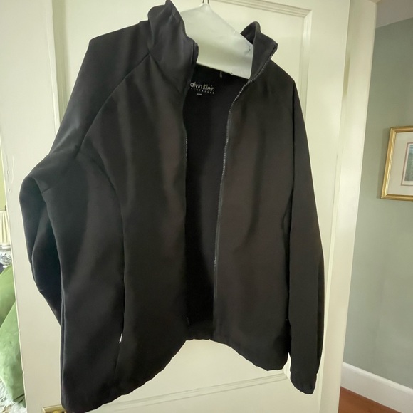 Calvin Klein woman’s performance jacket, Black size Large. - Picture 3 of 3
